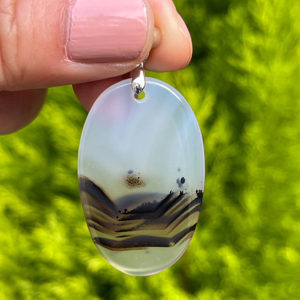 Silver plated oval banded agate pendant 1325
